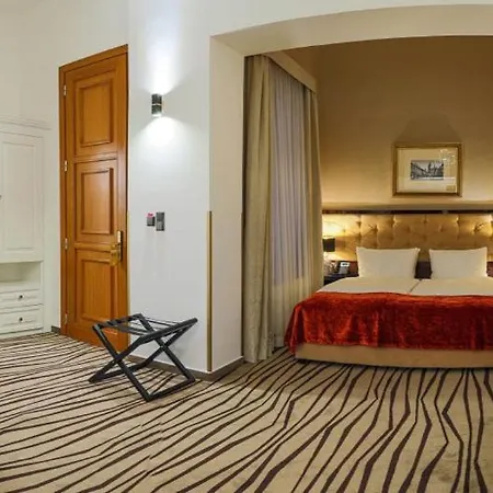 Отель Boutique Slavia 3*