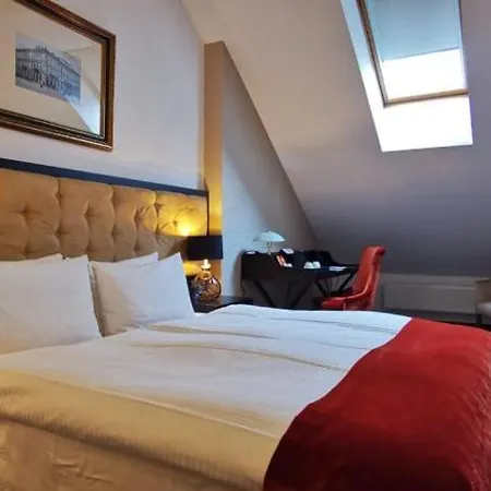 Отель Boutique Slavia 3*