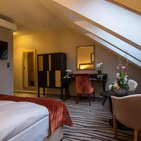 Boutique Slavia 3* Kassa